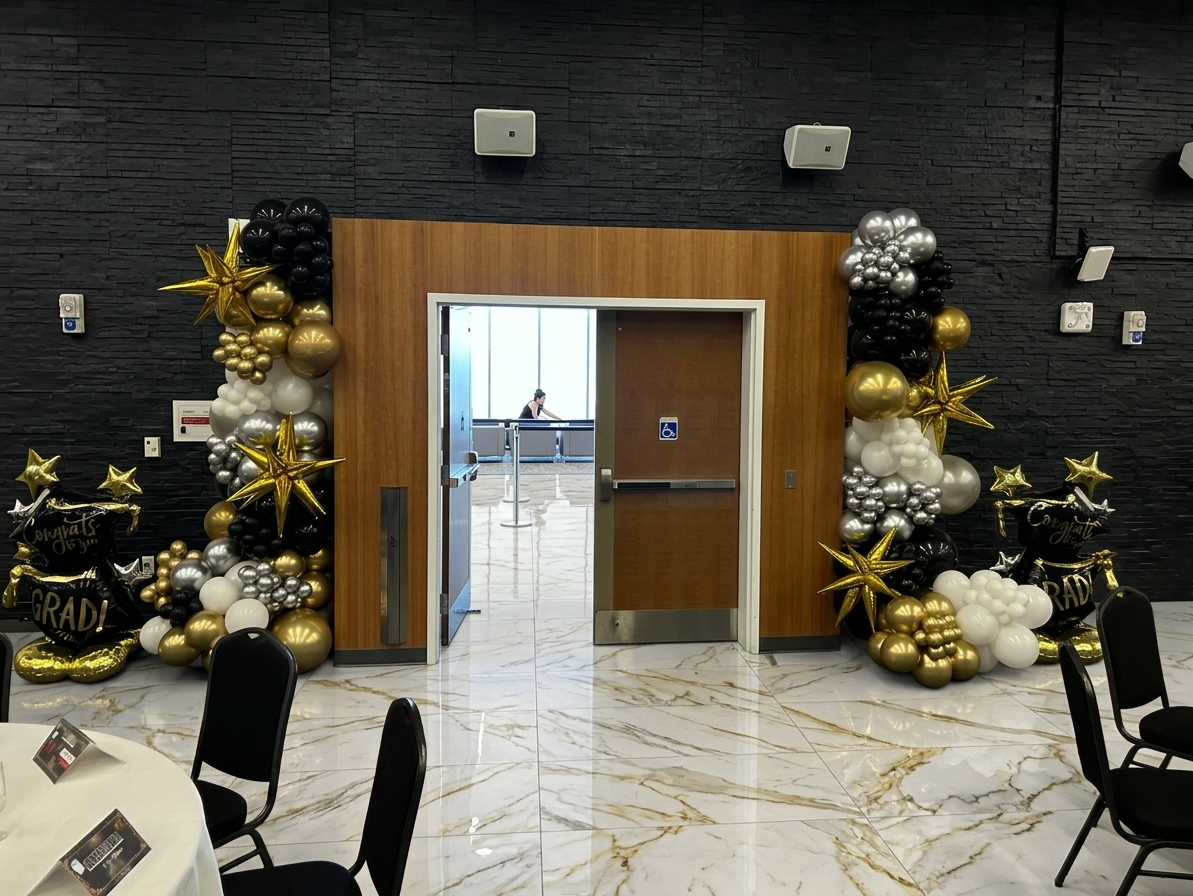 Graduation Garland