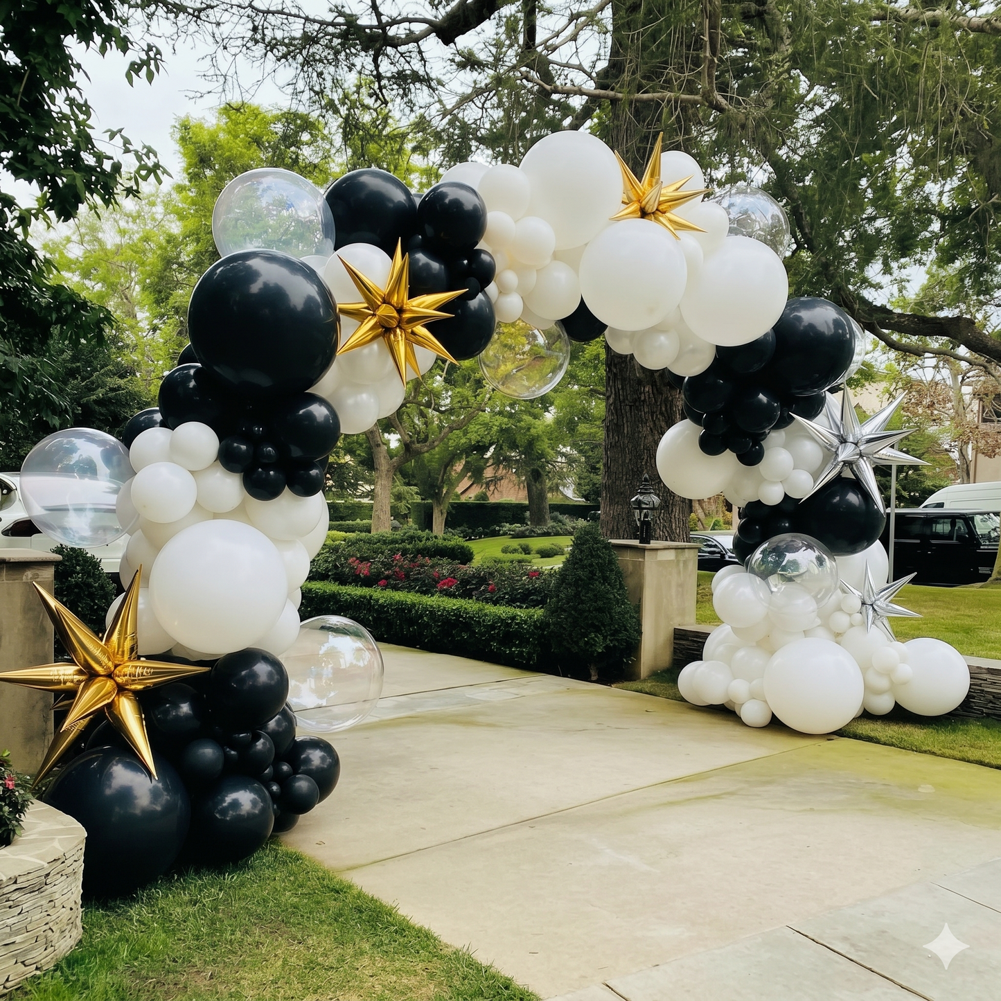 Organic Balloon Arch